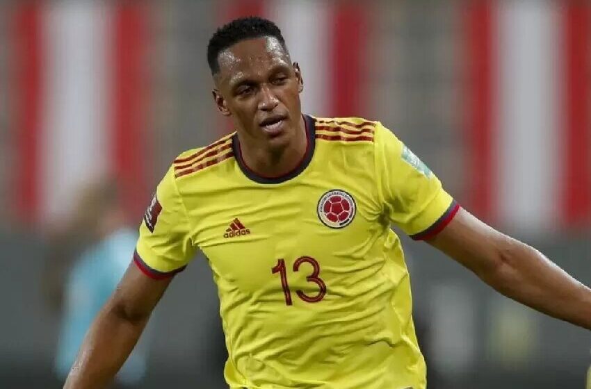  Chile vs Colombia: Yerry Mina sufre lesión muscular en primer tiempo del partido